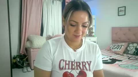 yokiko online show from 11-05-25, 02:50