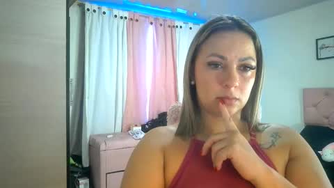 Snapshot of yokiko_daring chatting on 06-05-26, 02:34 yokiko online show from 06-05-26, 02:34