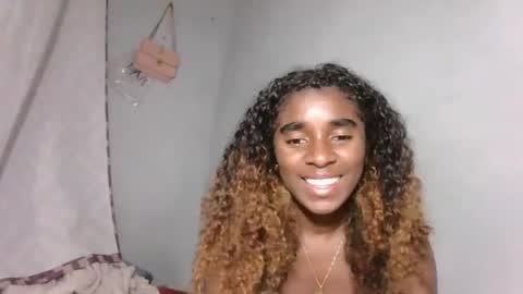 Snapshot of yolandrina05 chatting on 10-02-25, 09:38 yolandrina05 online show from 10-02-25, 09:38