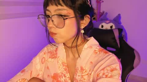 Yommi Winx online show from 04-05-26, 03:36