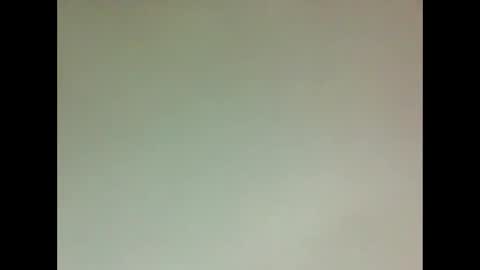 Snapshot of yoncexx25 chatting on 10-13-25, 11:27 amazingkellyxx online show from 10-13-25, 11:27