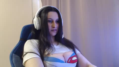 Sophie online show from 03-31-26, 12:38