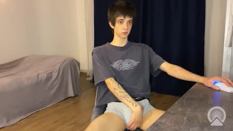 Yoo Dee Ohh online show from 12-20-25, 01:07