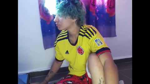 Snapshot of yoonbum_ chatting on 02-20-26, 08:09 Little Mike Independent model online show from 02-20-26, 08:09