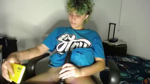 Little Mike Independent model online show from 06-25-26, 01:05