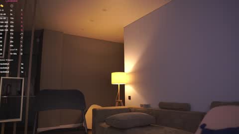 Snapshot of yoori_s chatting on 01-05-25, 06:13 Mika online show from 01-05-25, 06:13