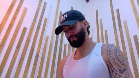 yorby_ online show from 05-09-26, 02:33