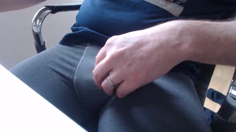 yorkiemanuk online show from 02-26-26, 10:14