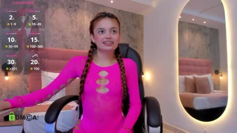 Yoselin online show from 04-15-26, 03:46