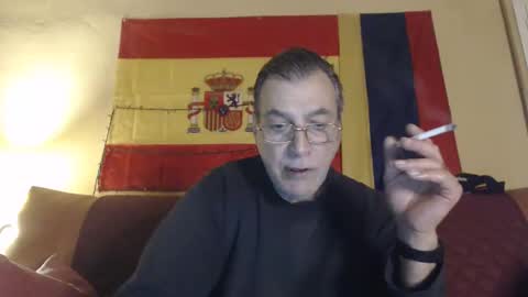 Snapshot of yosep44 chatting on 03-02-25, 08:27 yosep online show from 03-02-25, 08:27