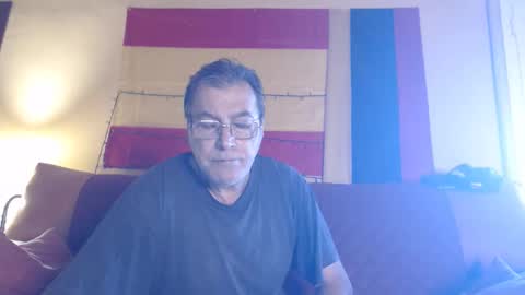 Snapshot of yosep44 chatting on 09-14-25, 06:12 yosep online show from 09-14-25, 06:12