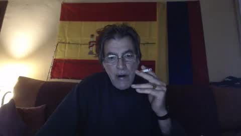 Snapshot of yosep44 chatting on 11-24-25, 09:42 yosep online show from 11-24-25, 09:42