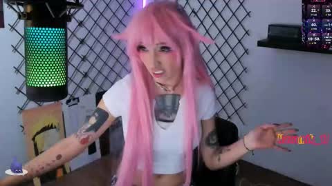 Snapshot of yoshino_san chatting on 10-31-25, 11:39 you can call me Andy or yoshi 3 online show from 10-31-25, 11:39