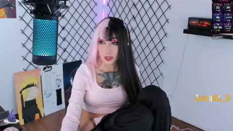 Snapshot of yoshino_san chatting on 12-04-25, 09:01 you can call me Andy or yoshi 3 online show from 12-04-25, 09:01