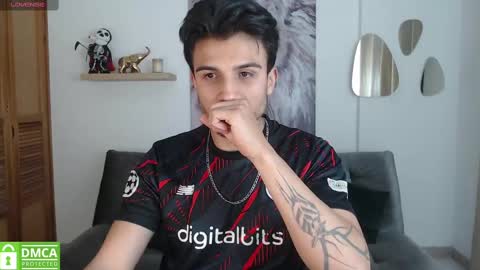 Snapshot of yoshy_man chatting on 12-20-24, 06:19 yoshy_man online show from 12-20-24, 06:19