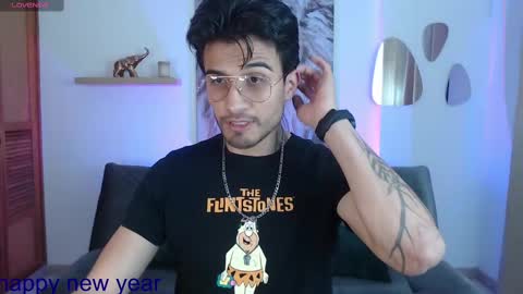 Snapshot of yoshy_man chatting on 01-05-25, 03:22 yoshy_man online show from 01-05-25, 03:22