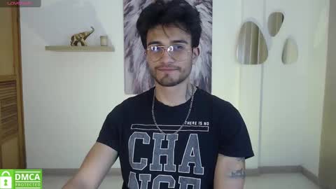 Snapshot of yoshy_man chatting on 01-08-25, 06:20 yoshy_man online show from 01-08-25, 06:20