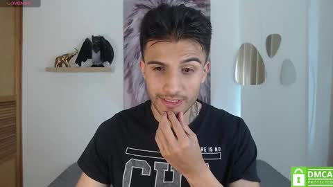 Snapshot of yoshy_man chatting on 02-01-25, 03:30 yoshy_man online show from 02-01-25, 03:30