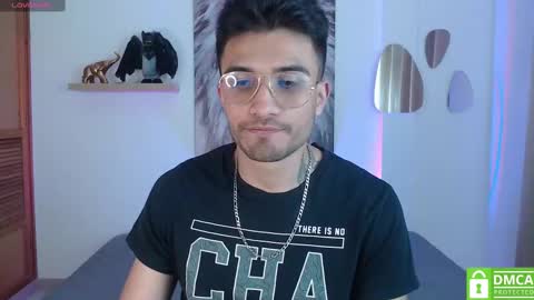 Snapshot of yoshy_man chatting on 02-01-25, 06:32 yoshy_man online show from 02-01-25, 06:32