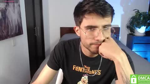 yoshy_man online show from 10-08-25, 03:48