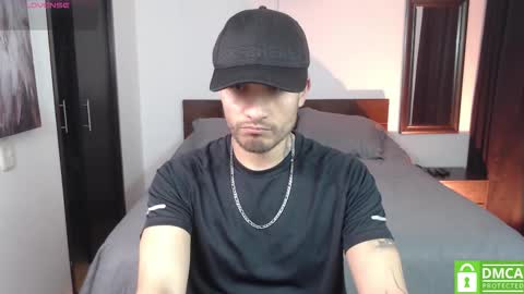 Snapshot of yoshy_man chatting on 11-04-25, 03:05 yoshy_man online show from 11-04-25, 03:05