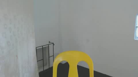 Snapshot of yosufloversweet chatting on 02-04-25, 11:59 fin online show from 02-04-25, 11:59