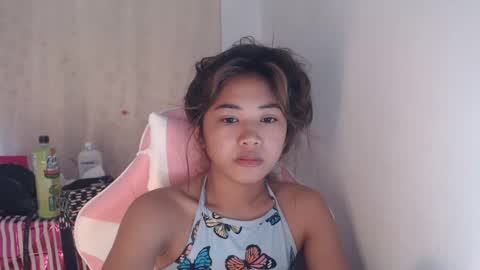 Snapshot of yosufloversweet chatting on 03-12-25, 12:20 fin online show from 03-12-25, 12:20