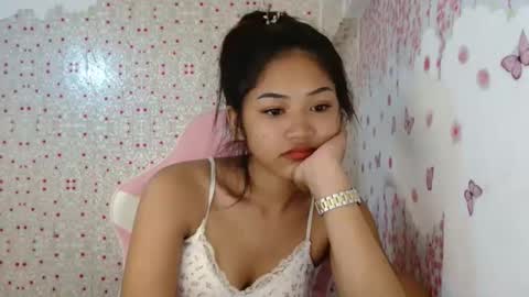 Snapshot of yosufloversweet chatting on 10-06-25, 12:57 fin online show from 10-06-25, 12:57