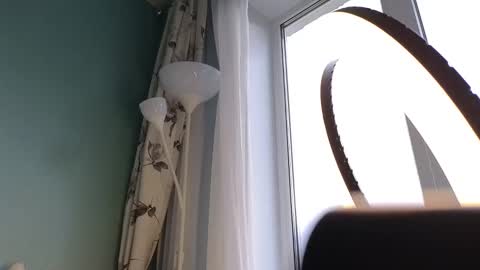 Snapshot of you_desire chatting on 11-11-25, 07:52 Liliya online show from 11-11-25, 07:52