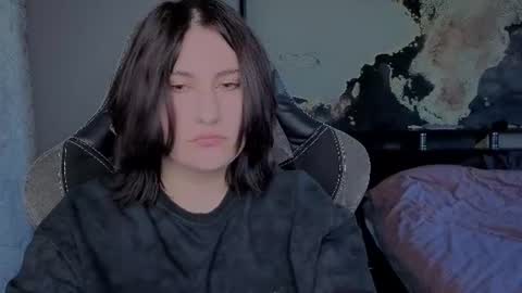 Lika online show from 06-19-26, 02:27