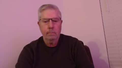 Snapshot of yougogirl_3 chatting on 01-20-25, 01:32 Colorado Guy Straight online show from 01-20-25, 01:32