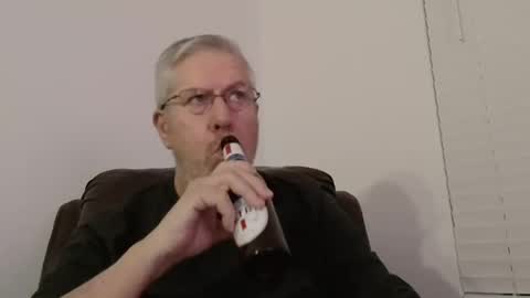 Snapshot of yougogirl_3 chatting on 01-29-25, 04:15 Colorado Guy Straight online show from 01-29-25, 04:15