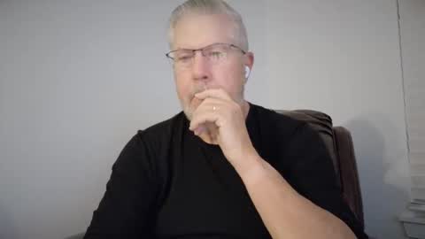 Snapshot of yougogirl_3 chatting on 02-28-25, 04:21 Colorado Guy Straight online show from 02-28-25, 04:21