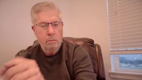 Snapshot of yougogirl_3 chatting on 03-08-25, 01:25 Colorado Guy Straight online show from 03-08-25, 01:25