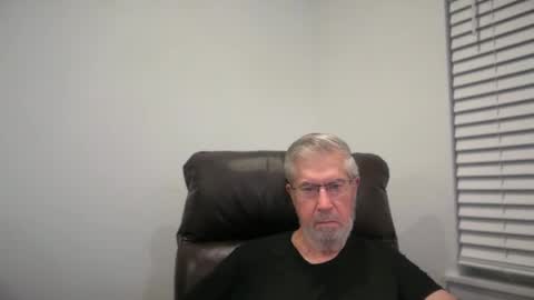 Snapshot of yougogirl_3 chatting on 09-09-25, 02:22 Colorado Guy Straight online show from 09-09-25, 02:22