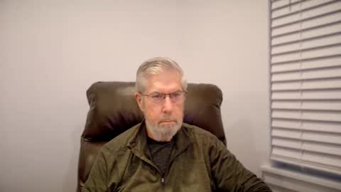 Snapshot of yougogirl_3 chatting on 09-10-25, 12:16 Colorado Guy Straight online show from 09-10-25, 12:16