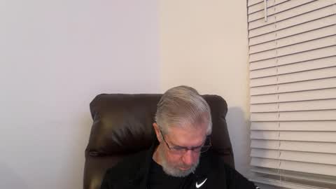 Snapshot of yougogirl_3 chatting on 09-18-25, 07:54 Colorado Guy Straight online show from 09-18-25, 07:54