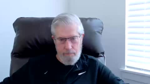 Snapshot of yougogirl_3 chatting on 09-18-25, 08:00 Colorado Guy Straight online show from 09-18-25, 08:00