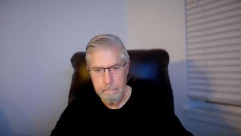 Snapshot of yougogirl_3 chatting on 11-07-25, 09:42 Colorado Guy Straight online show from 11-07-25, 09:42