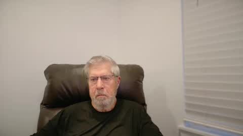 Snapshot of yougogirl_3 chatting on 05-27-26, 11:29 Colorado Guy Straight online show from 05-27-26, 11:29