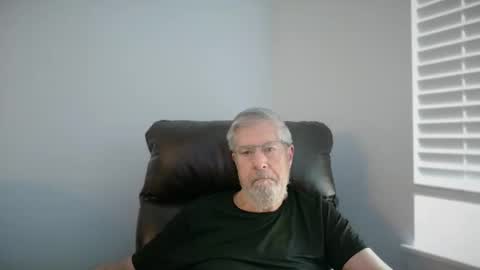 Snapshot of yougogirl_3 chatting on 05-31-26, 01:18 Colorado Guy Straight online show from 05-31-26, 01:18