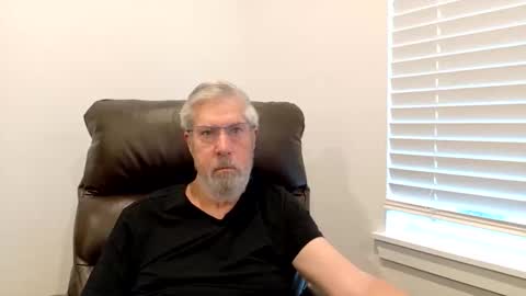 Snapshot of yougogirl_3 chatting on 06-11-26, 12:03 Colorado Guy Straight online show from 06-11-26, 12:03