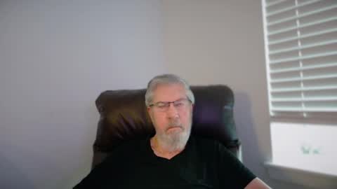 Colorado Guy Straight online show from 07-12-26, 12:07
