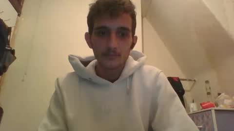 youndadd online show from 10-18-25, 07:47