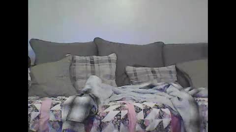 kindahorny online show from 11-11-25, 06:24