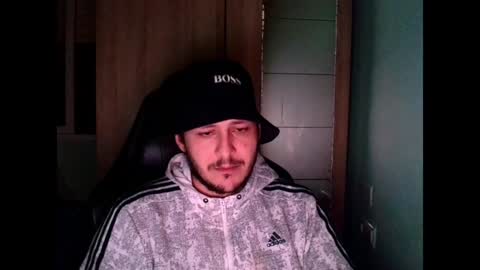 Snapshot of younromki chatting on 01-31-25, 11:56 A... online show from 01-31-25, 11:56