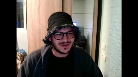 Snapshot of younromki chatting on 02-13-26, 05:09 A... online show from 02-13-26, 05:09