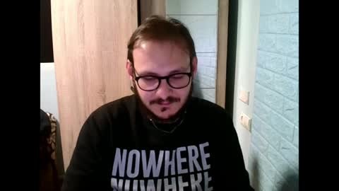 Snapshot of younromki chatting on 04-06-26, 07:04 A... online show from 04-06-26, 07:04