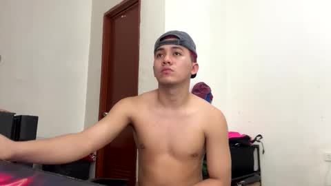 Cyrus online show from 04-30-26, 08:57