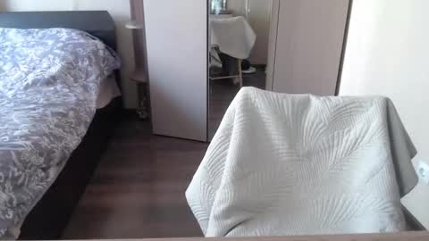 Snapshot of your__maria chatting on 09-27-25, 07:24 Maria Love online show from 09-27-25, 07:24